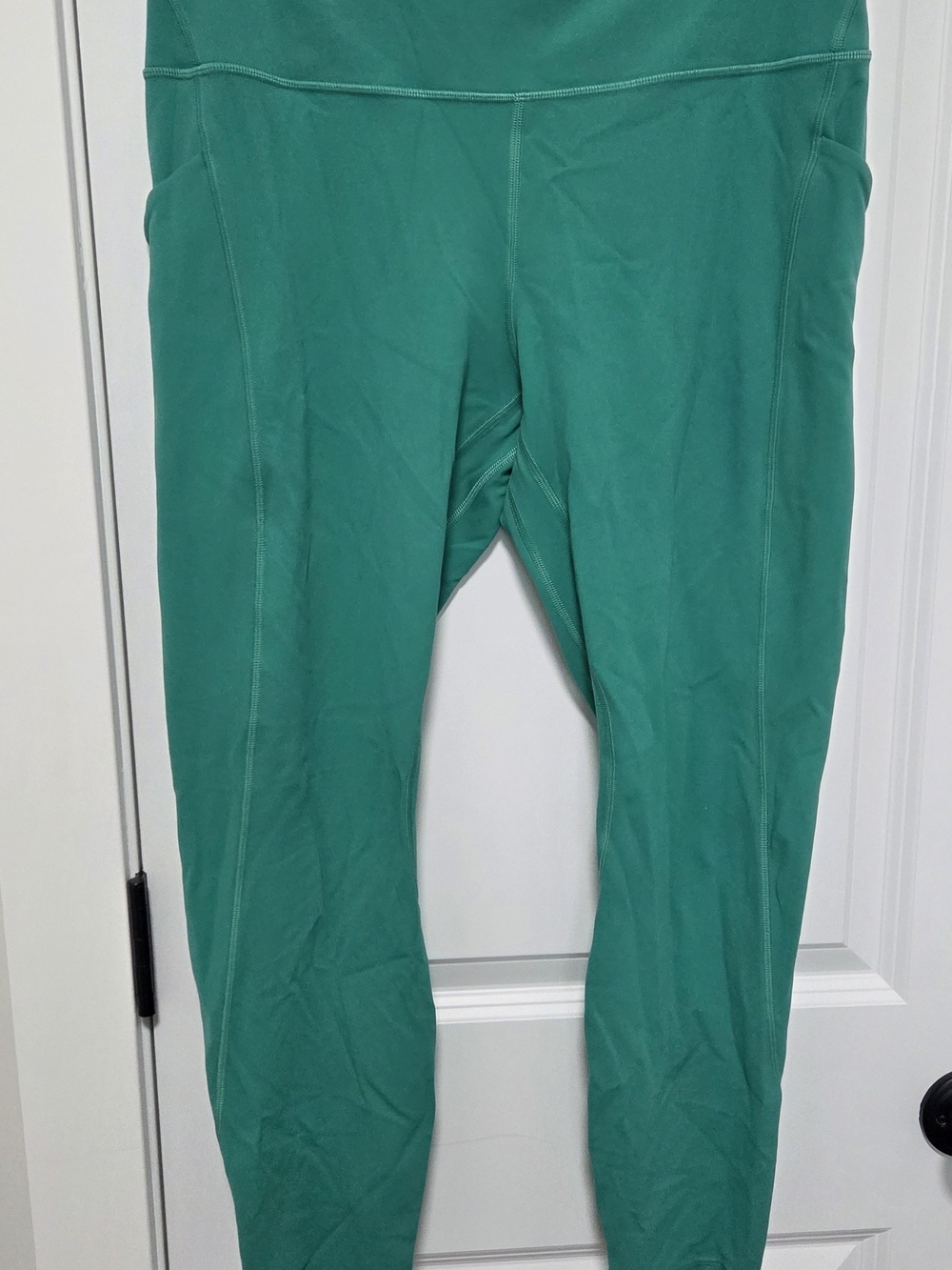 lululemon athletica High Rise pant with pockets